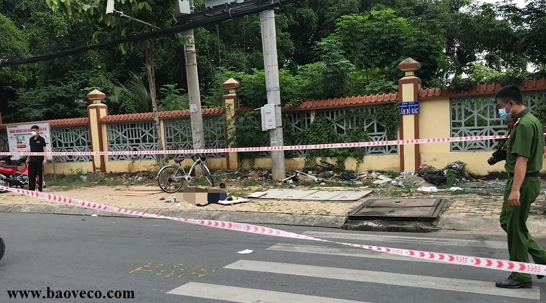 nam bao ve bat ngo tu vong tren duong den cho lam