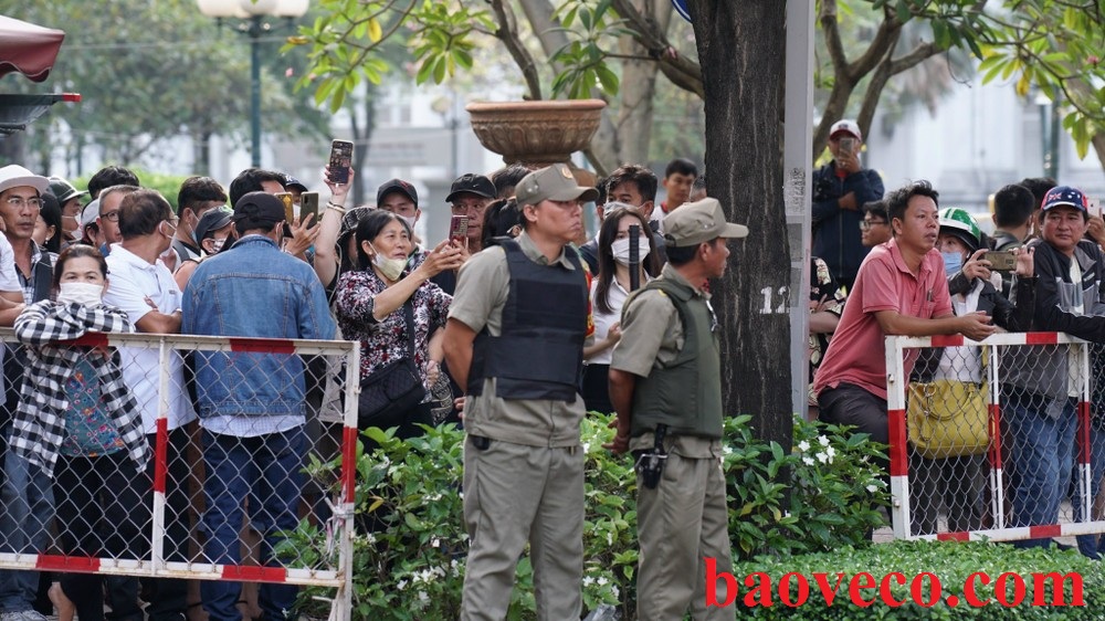 bao ve toa an khong con la nhiem vu don gian