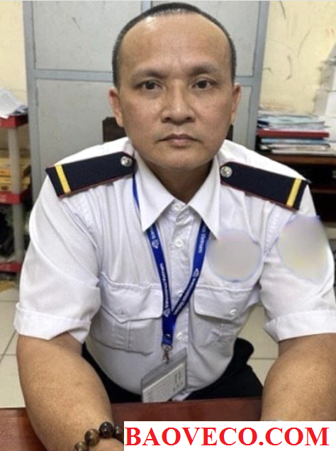 doi tuong truy na duoi lop vo boc nhan vien bao ve suot 20 nam